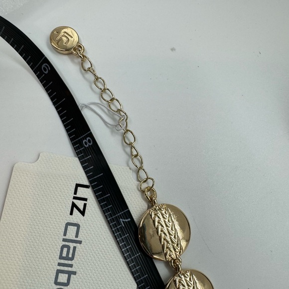 Liz Claiborne Gold Tone Disc Design linked Bracelet 7-9 inch - Picture 9 of 10